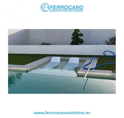 TUMBONA POLIESTER PISCINA